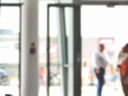 a vendre - local commercial de 120 m² environ - auray