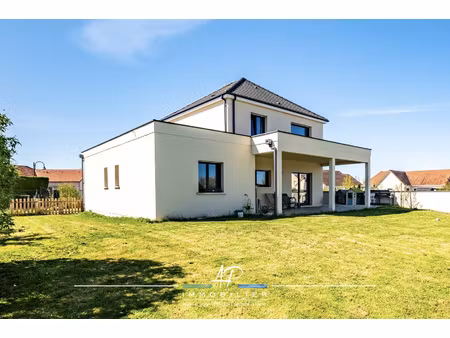 maison contemporaine de 2021  volumes et prestations haut de