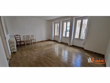 maison de ville de 125m² (divisible en 3 appartements)