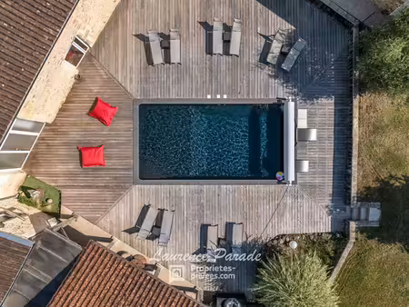 domaine de charme au coeur du périgord   propriété d'exception avec activité touristique