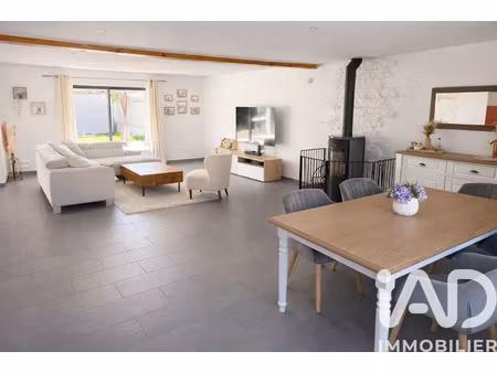maison de village à desnes (39140)