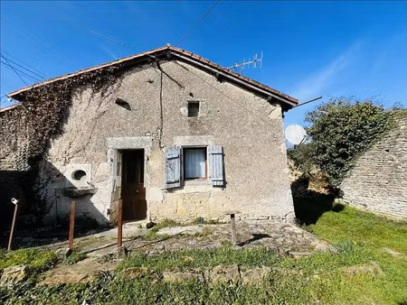 vente maison 3 pièces 65 m² à confolens (16500)  19 000 €
