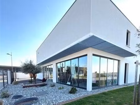 location local d'activités plaisance du touch 280 m²