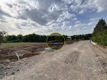 en vente terrain constructible 4 68 ares – 124 070 € |longwy