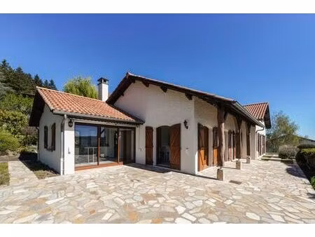 maison de luxe 6 chambres en vente à le crest  france