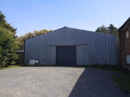 à louer maison 450 m² – 550 € |cambrai