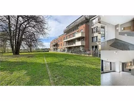 appartement à vendre à rue des dominicaines 4 ciney (vbe08478)