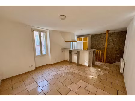 vente maison 2 pièces 35 m² à trets (13530)  125 000 €