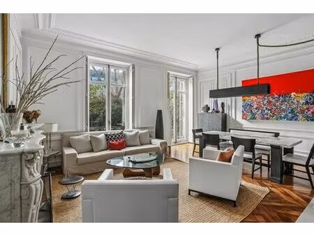 appartement de 4 pièces de luxe en vente à monceau  courcelles  ternes  paris  île-de-fran