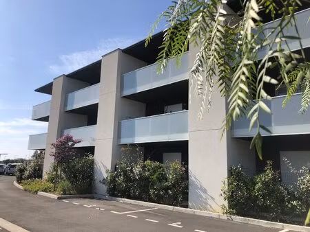 location appartement 3 pièces 64m² serignan 34410