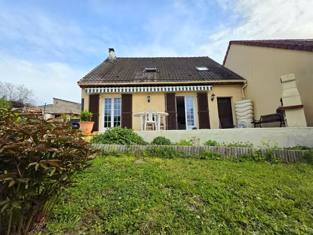 maison 5 pièces - 90 m²