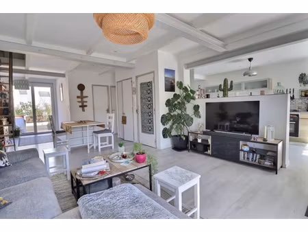 maison d'architecte comprenant une maison  un studio  un bureau avec salle d'attente