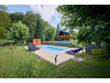 belle maison type chalet