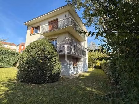 prestigieux immeuble de rapport en vente à sceaux  france