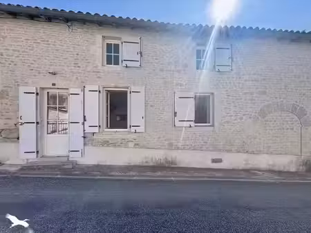 vente maison 5 pièces 104 m² à matha (17160)  138 320 €