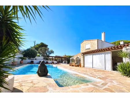 vente maison 11 pièces 340 m² fos-sur-mer (13270)