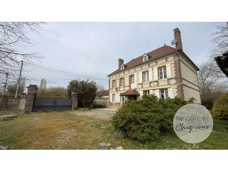 belle propriété de caractère à rénvover