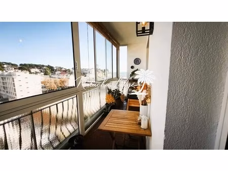 t3 lumineux avec vue mer – proximité port – carry le rouet (13)