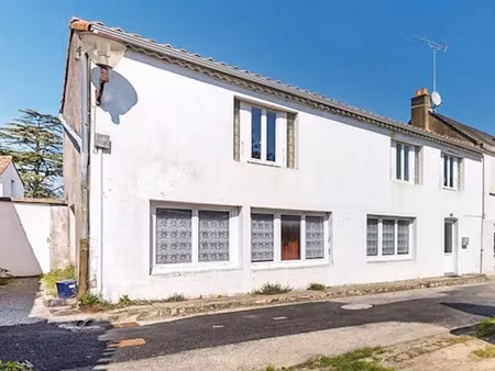 vente maison 5 pièces 96 m² à la mothe-achard (85150)  178 500 €