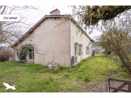 vente maison 5 pièces 147 m² à saint-martin-de-coux (17360)  179 655 €