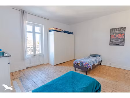 vente maison 4 pièces 117 m² à le tourne (33550)  191 700 €