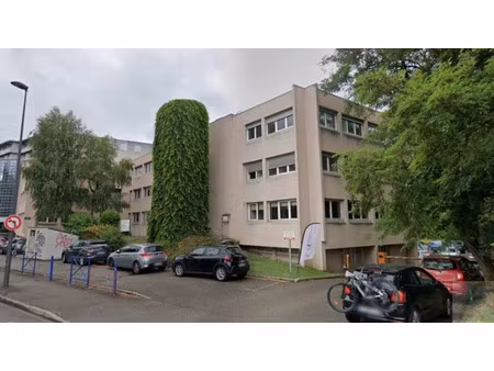 location bureau 562 m² à saint-martin-d’hères (38400)