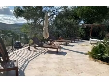 maison de luxe à vendre à brignoles : 850 000 € | 300m²