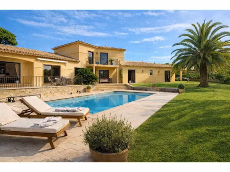 vente maison 7 pièces 232 m² grimaud (83310)