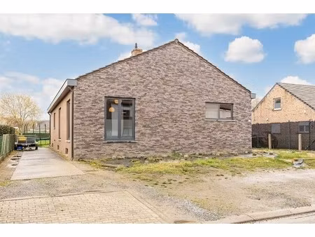 instapklare laagbouwwoning op een rustige locatie.