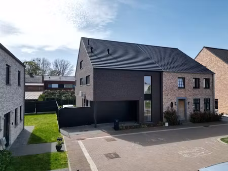 prachtige afgewerkte hob met 3 slkps+ te koop - maasmechelen