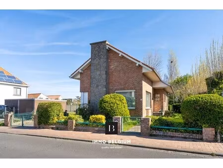 te renoveren vrijstaande woning in middelkerke