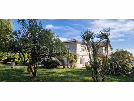 maison de 200 m² à saint-vincent-de-paul