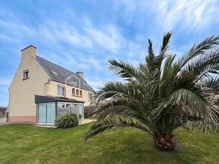 maison de 143 m² à lampaul-ploudalmezeau