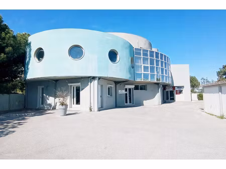 location local professionnel 112m² la seyne sur mer 83500