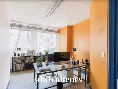 bureaux lumineux avec vue sur jardin – 39 m² – centre-ville de chartres – 79 000 € ttc