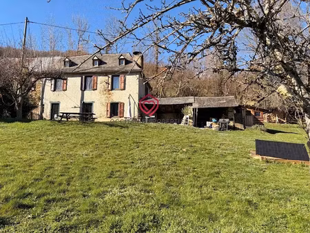 vente maison 5 pièces 125 m² à saint-lary (09800)  250 000 €