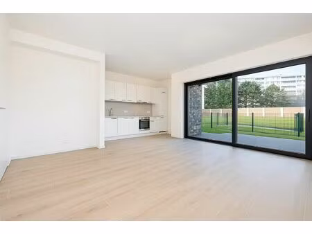 studio à vendre à avenue de selliers de moranville 31 berchem-sainte-agathe (vbe08990)