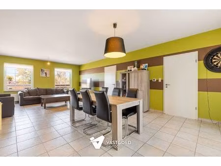 appartement te koop in laakdal met 2 slaapkamers