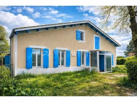 maison sur un beau parc plat bien arboré de +- 2 450 m² – calme absolu & potentiel- avec c