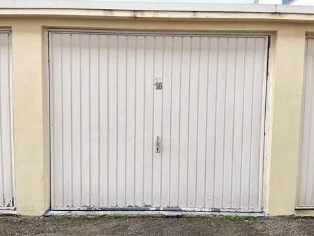 vente garage et parking au havre (76600) : à vendre / le havre