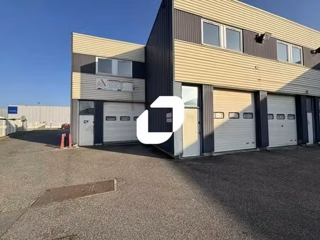 location local d’activités villabe 91100 282m²