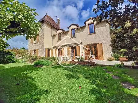 margueron : belle périgourdine 230 m² avec piscine