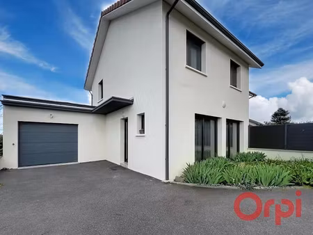 vente maison 4 pièces 96 m² à saint-clair-de-la-tour (38110)  279 900 €