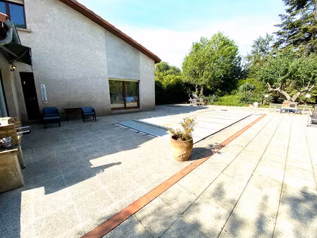 vente maison 4 pièces  126.00m²  ambialet