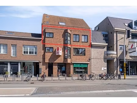 appartement te koop in kapellen met 2 slaapkamers