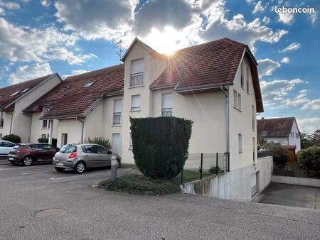 location appartement 4 pièces 80m²