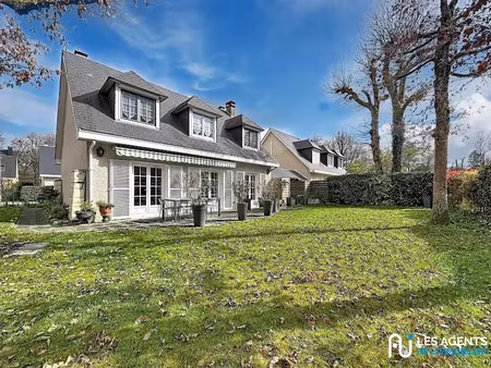 vente maison 5 pièces 134 m² à orleans (45000)  289 500 €