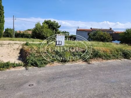 terrain 975m² lézignan