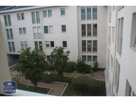 location parking cambrai 59400