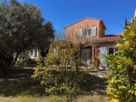 maison de plain-pied 174m2 entièrement rénovée